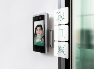 Sistema de controle de acesso monitorado